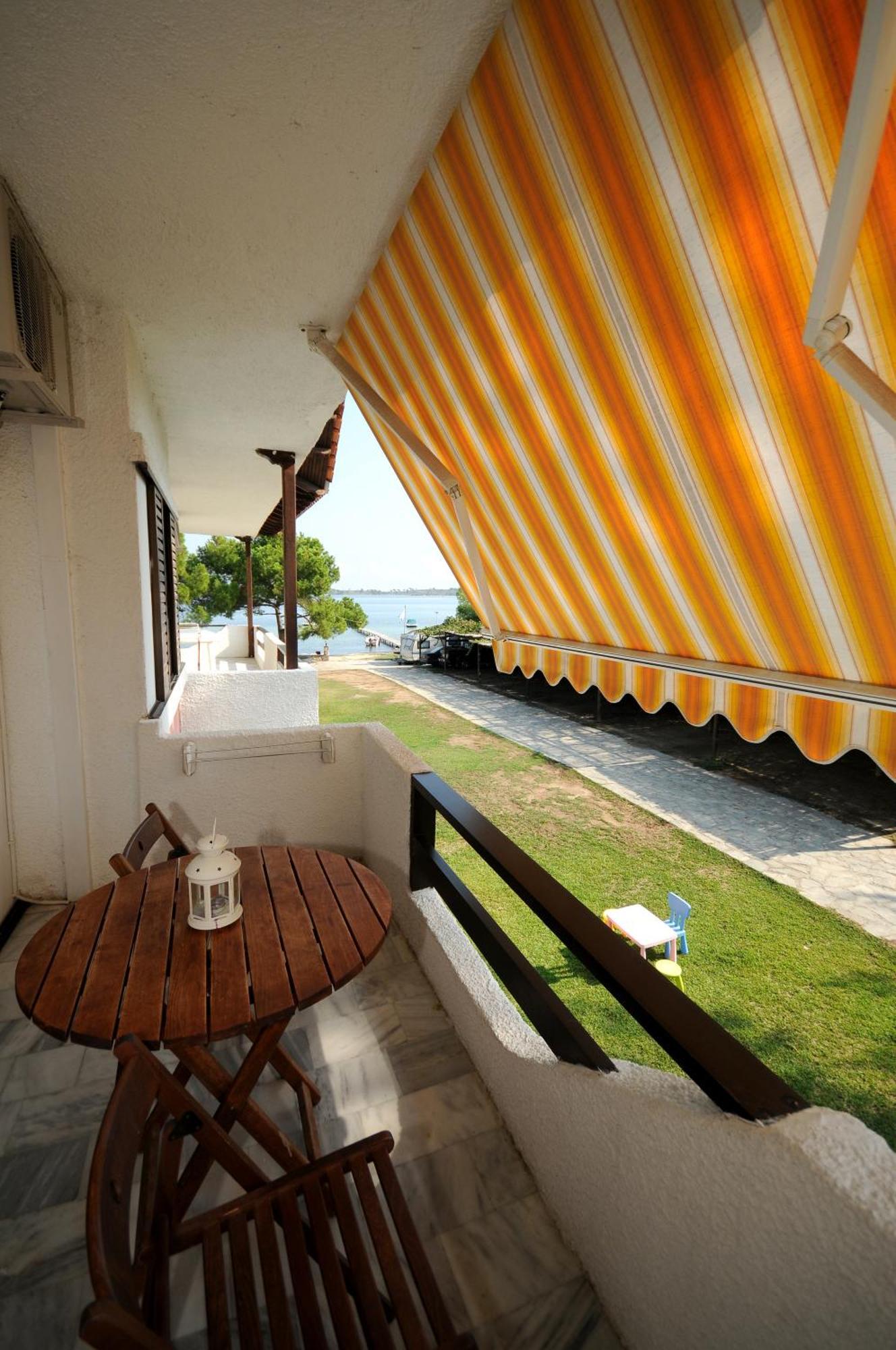 Haus Platanos Apartments & Bungalows By The Sea Vourvourou Exterior photo